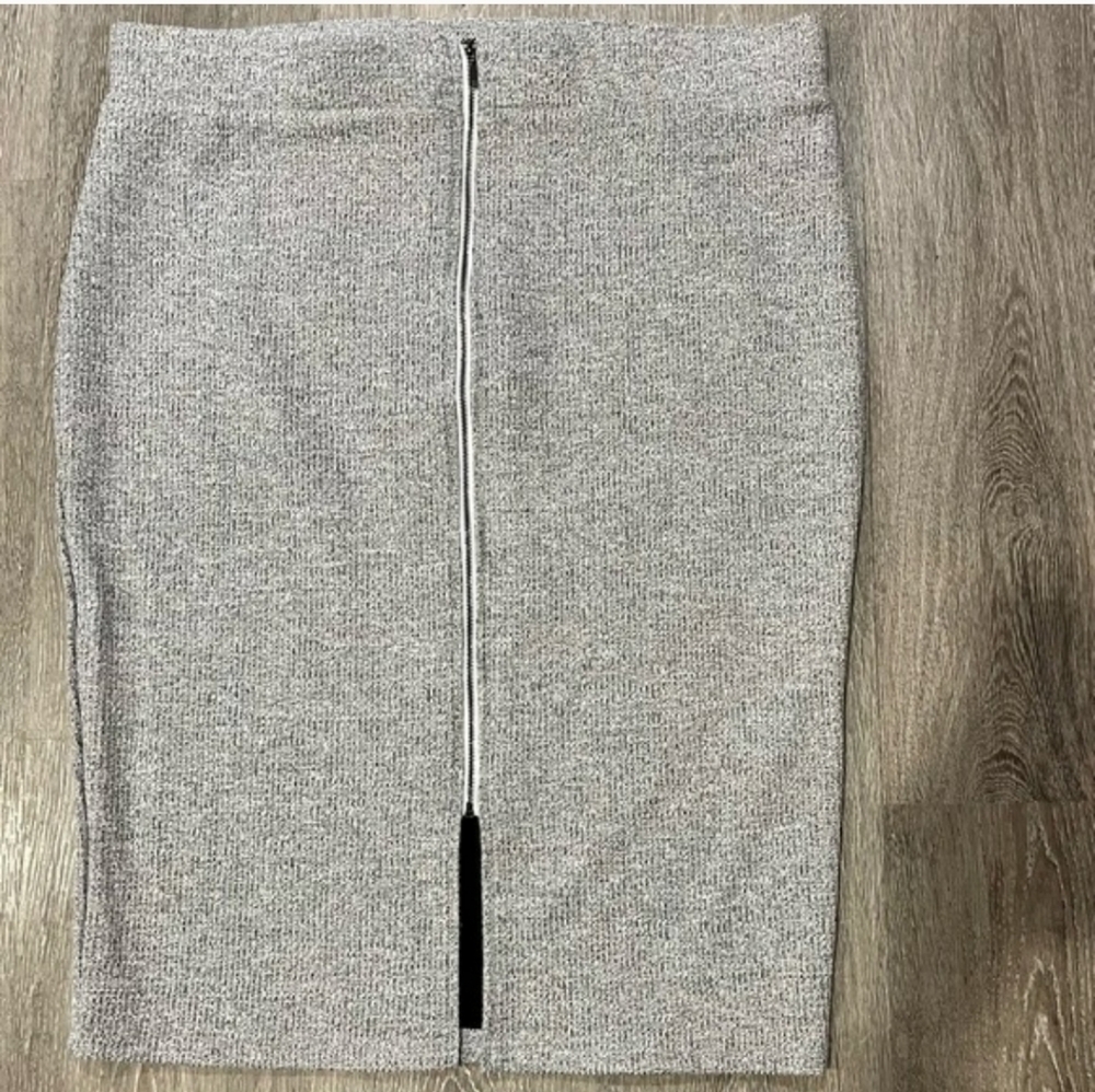 Torrid Skirt Women's 2X Gray Ribbed Zip Front Stretch Pencil Plus Size - Picture 4 of 11